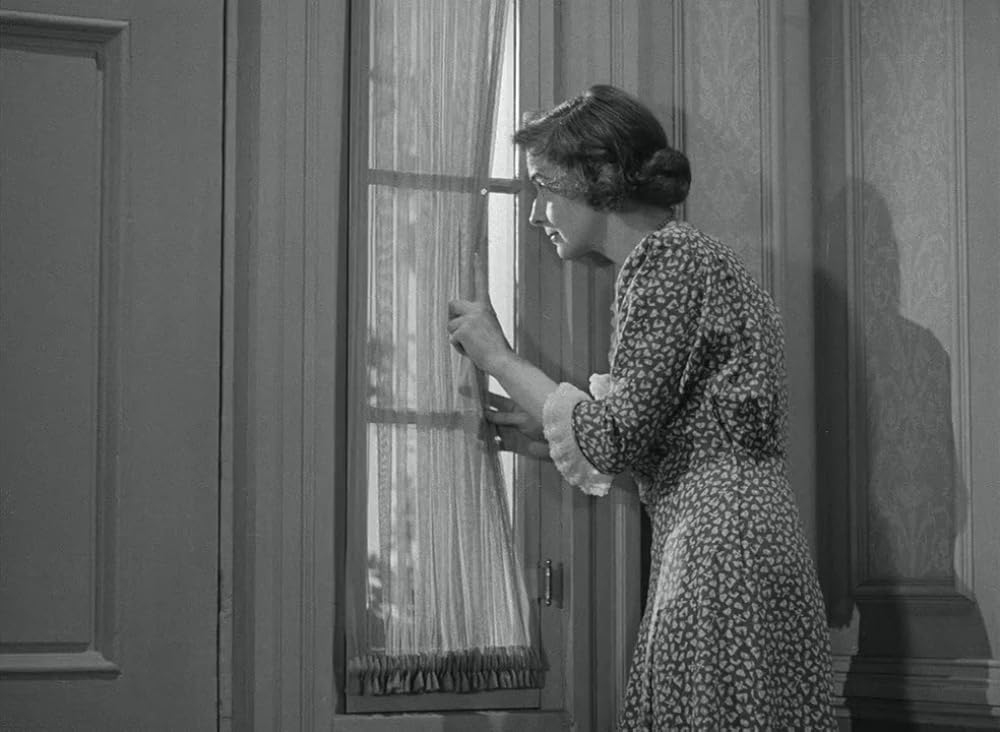 夜のストレンジャーの画像