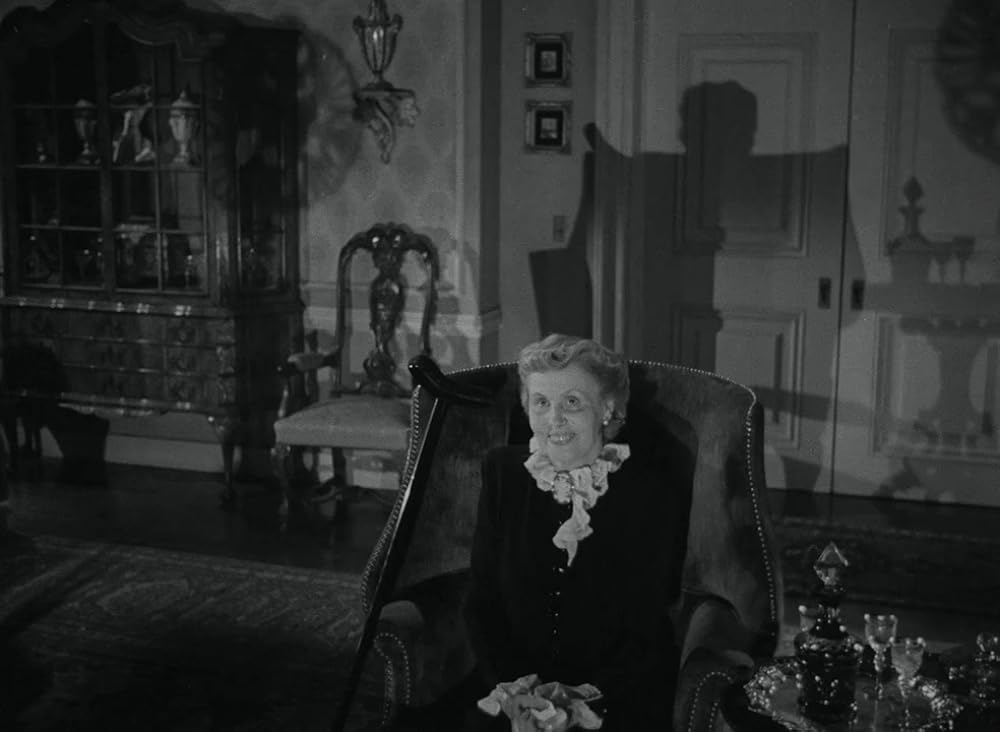 夜のストレンジャーの画像