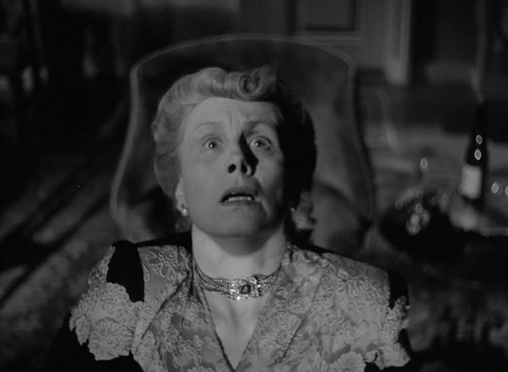 夜のストレンジャーの画像