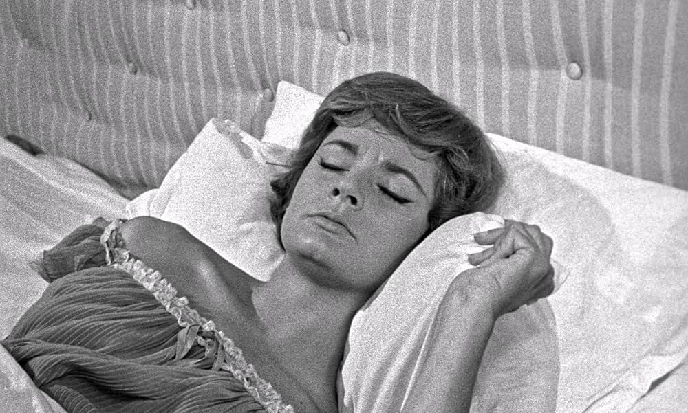 グラマーと吸血鬼の画像