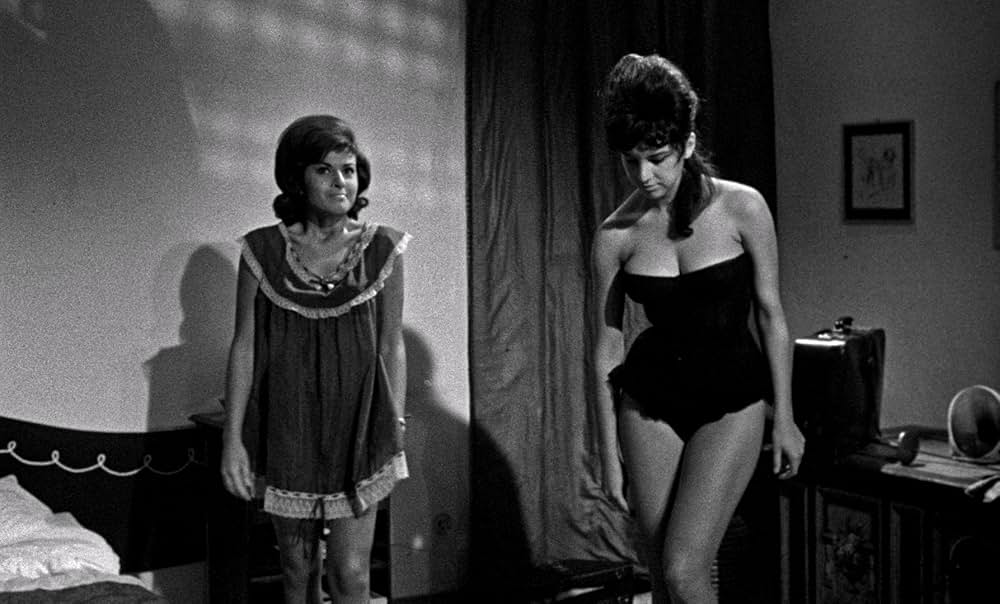 グラマーと吸血鬼の画像