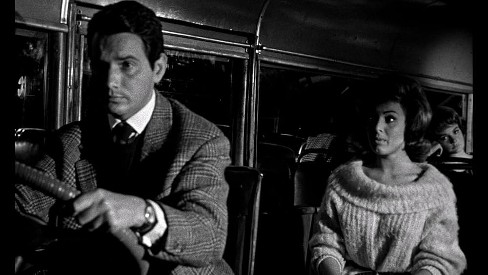 グラマーと吸血鬼の画像