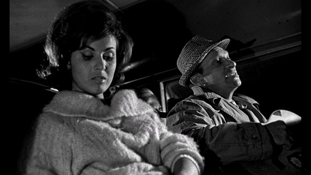 グラマーと吸血鬼の画像