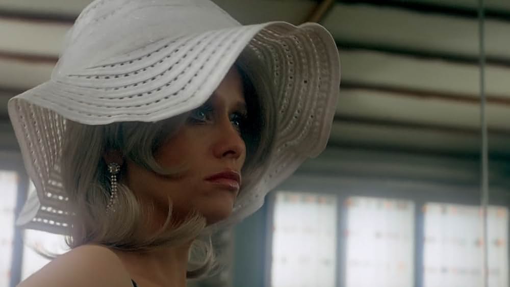 チェスティー・モーガン in デッドリー・ウェポンの画像