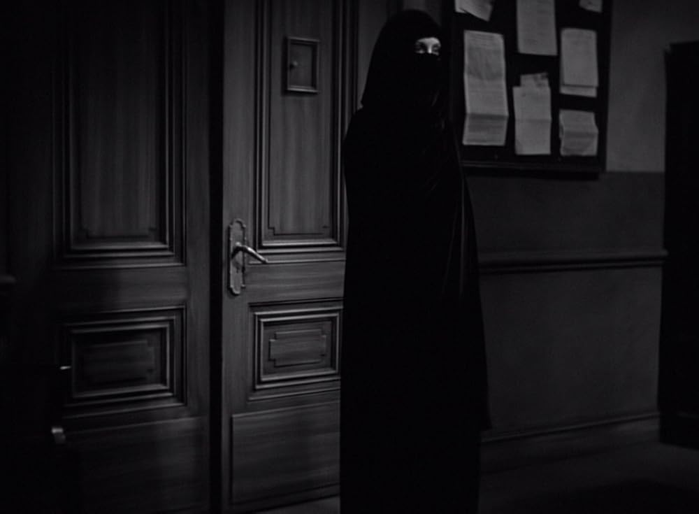 女ドラキュラの画像