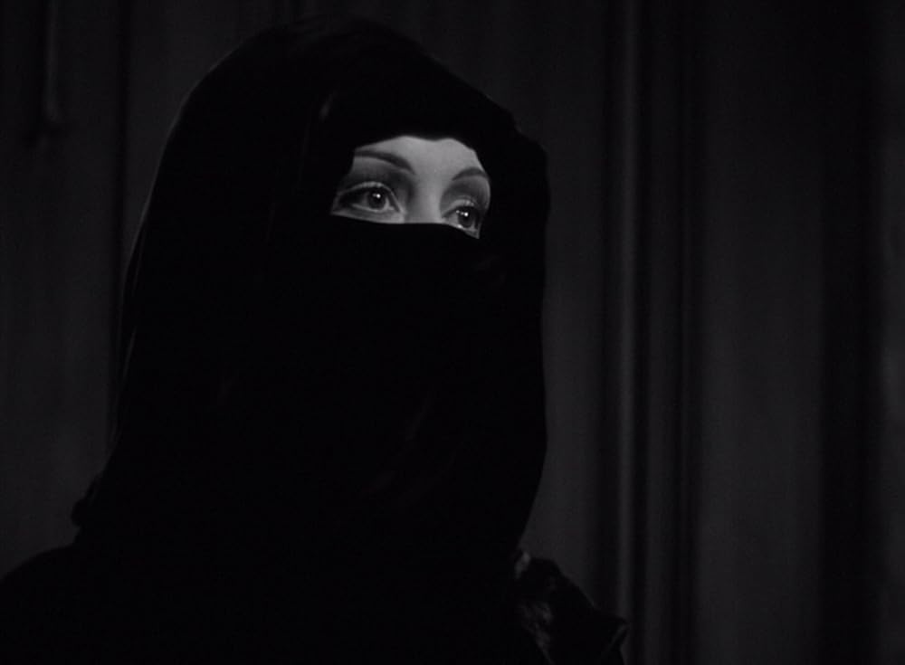 女ドラキュラの画像