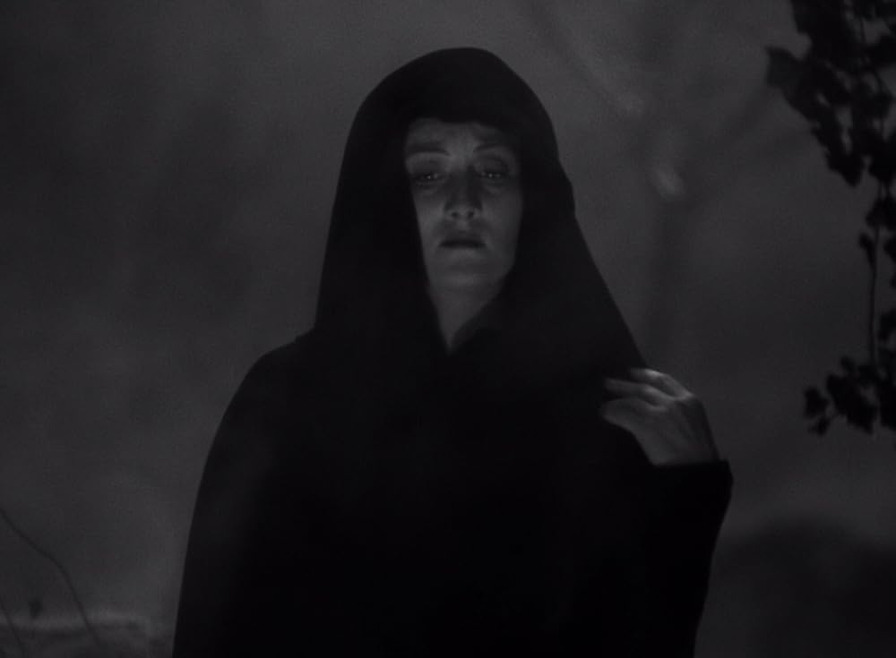 女ドラキュラの画像