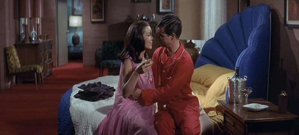 ビキニマシンの画像