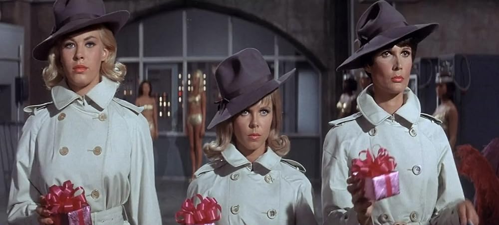 ビキニマシンの画像