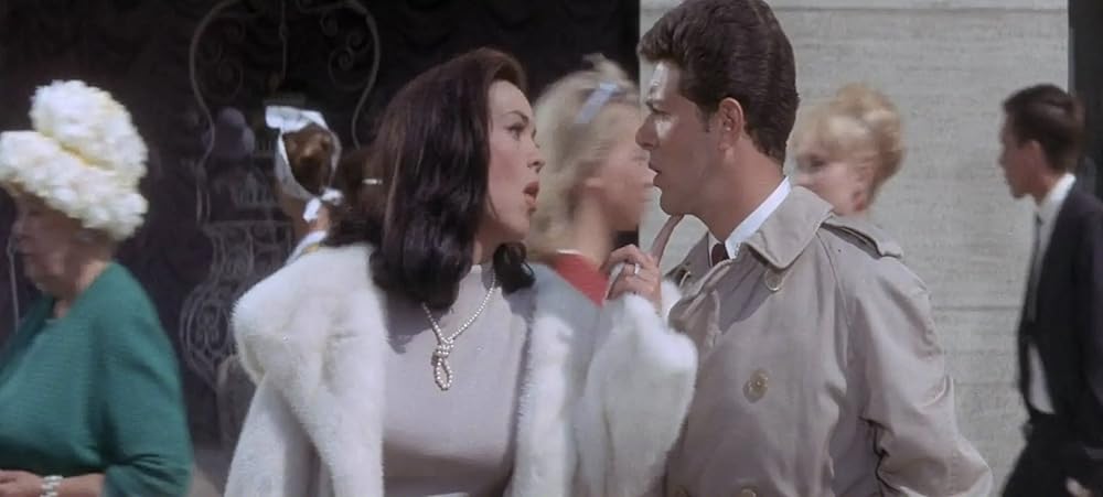 ビキニマシンの画像