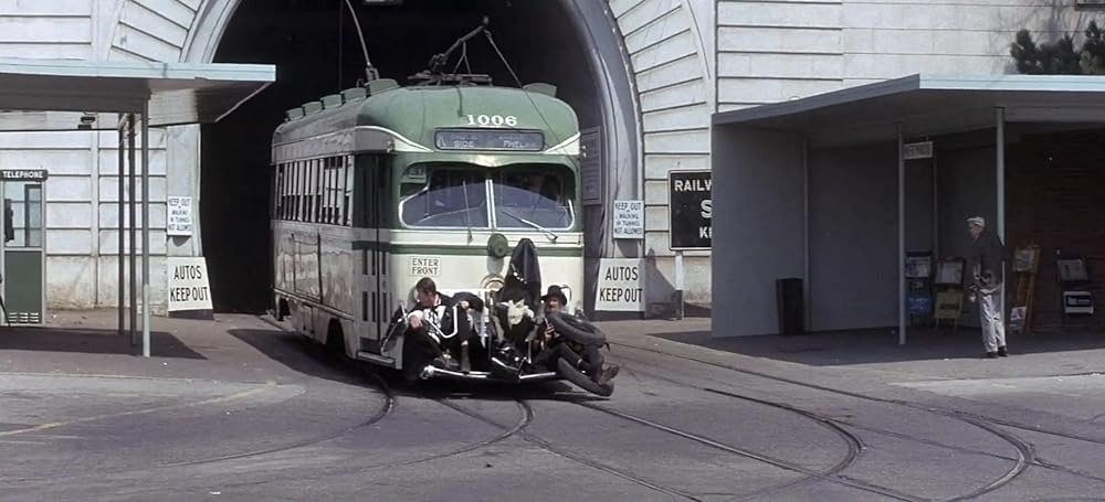 ビキニマシンの画像