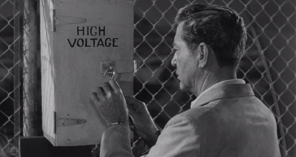 月へのミサイルの画像