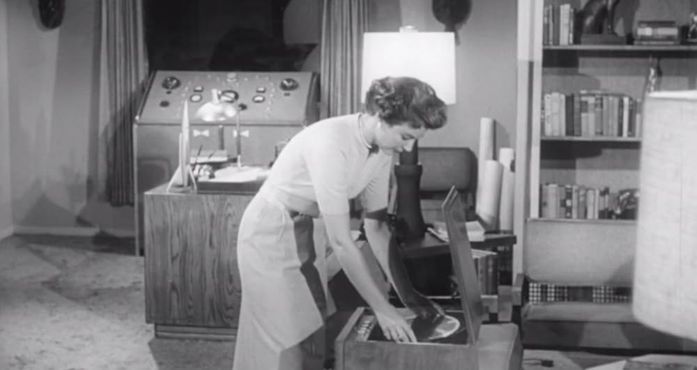 月へのミサイルの画像