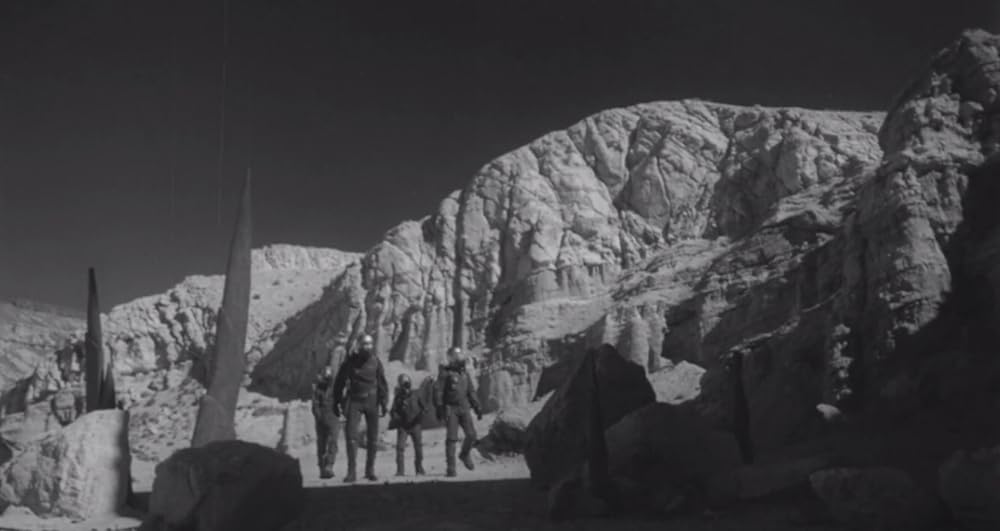 月へのミサイルの画像