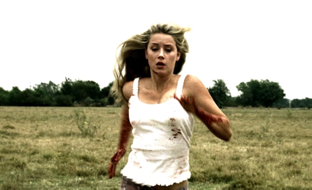 マンディ・レイン 血まみれ金髪女子高生の画像