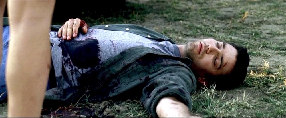 マンディ・レイン 血まみれ金髪女子高生の画像