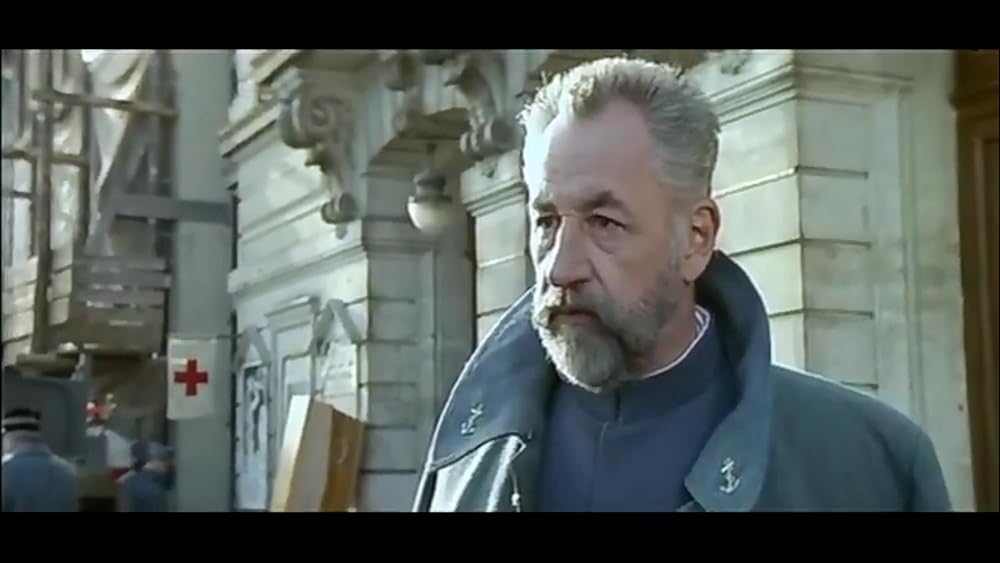 素顔の貴婦人の画像