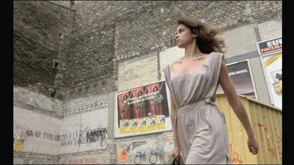 私生活のない女の画像