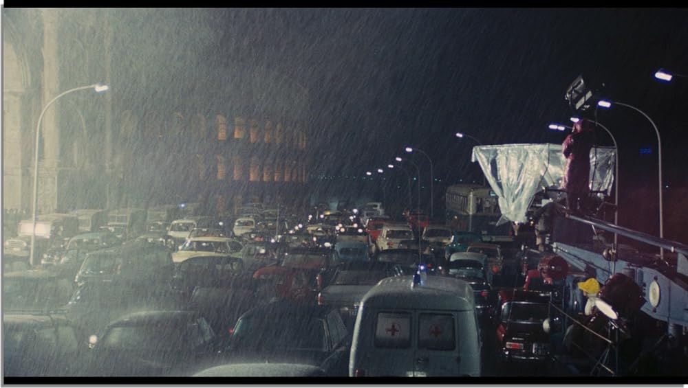 フェリーニのローマの画像