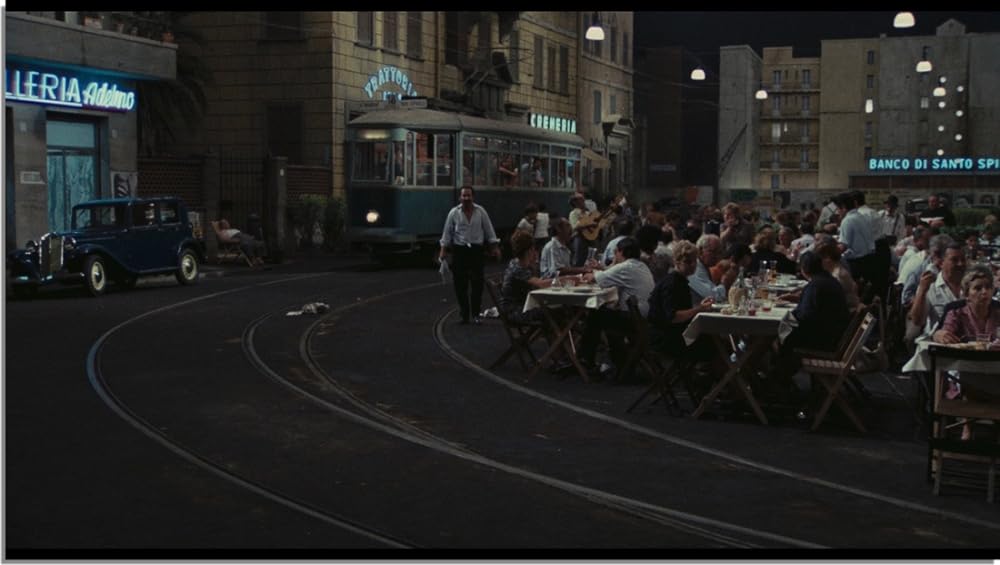 フェリーニのローマの画像