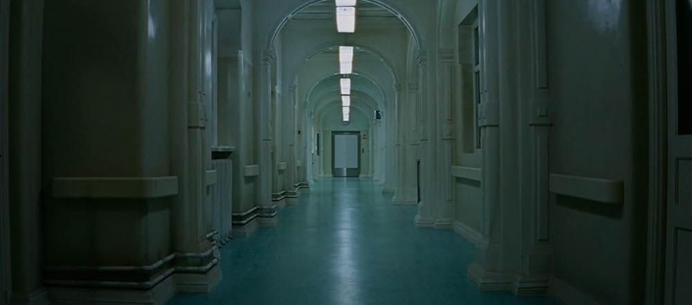 機械じかけの小児病棟の画像