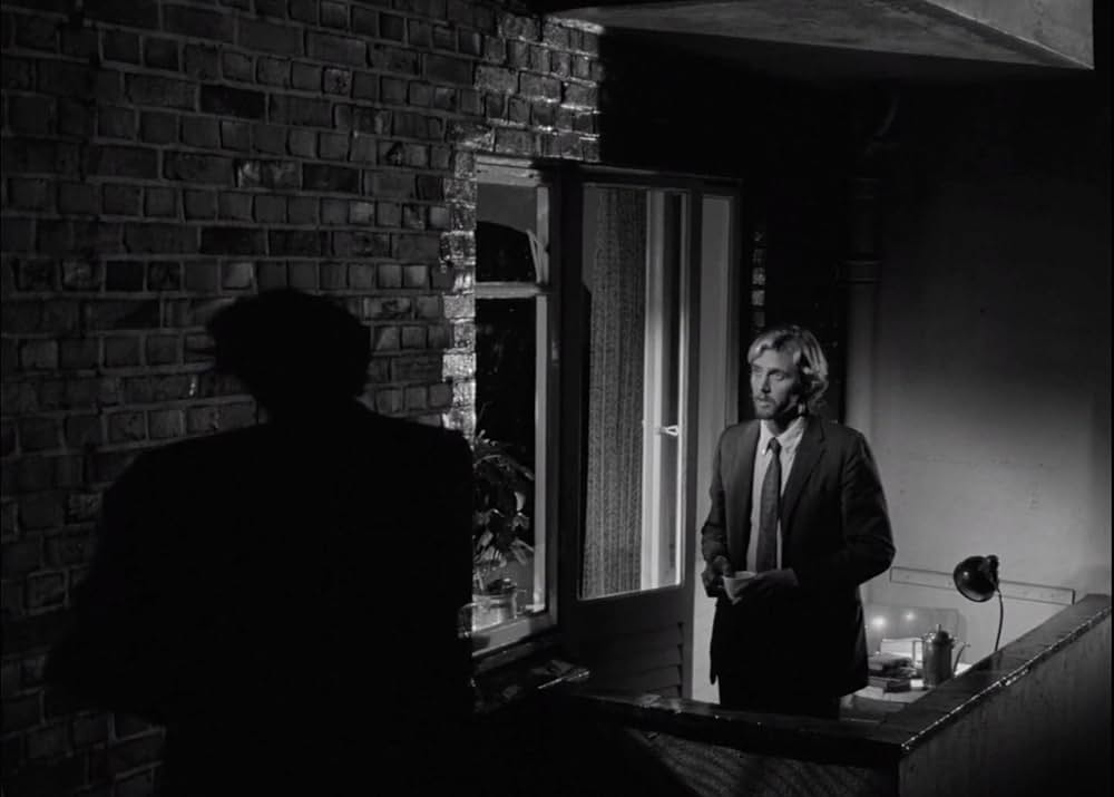 階級関係 －カフカ「アメリカ」より－の画像