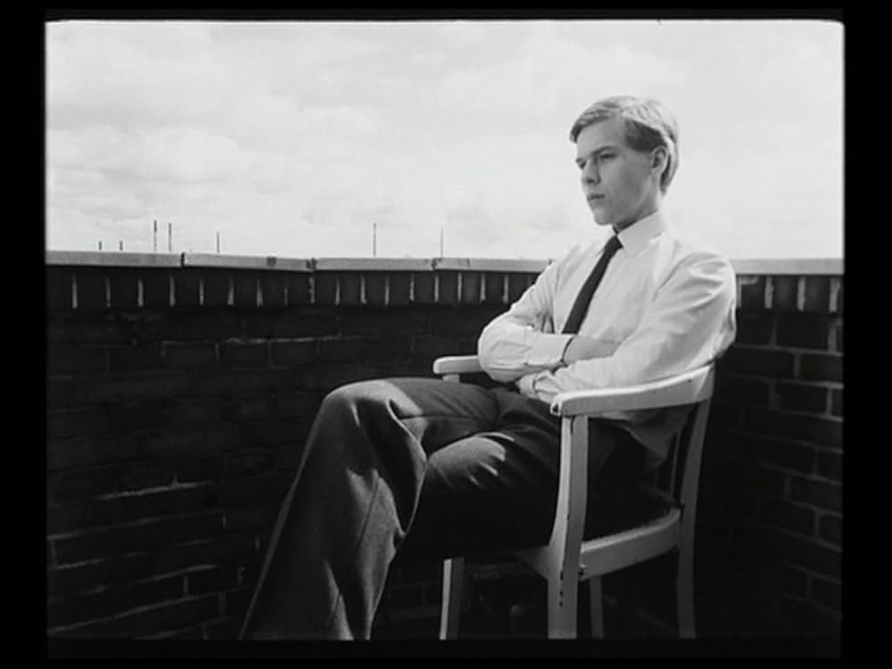 階級関係 －カフカ「アメリカ」より－の画像