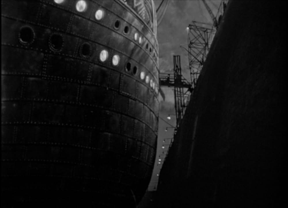 ギャングを狙う男の画像