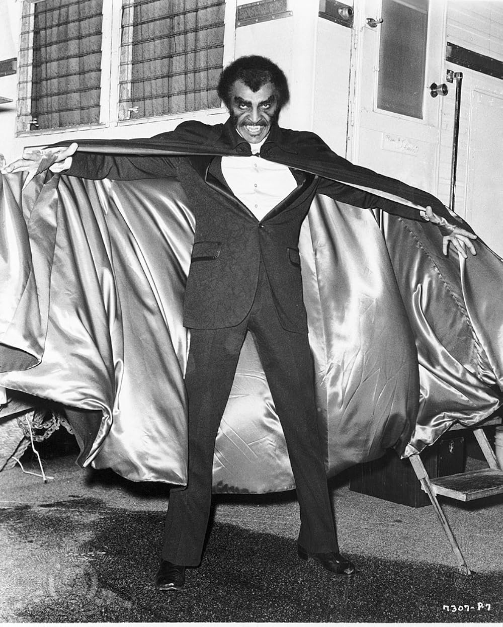 吸血鬼ブラキュラの画像