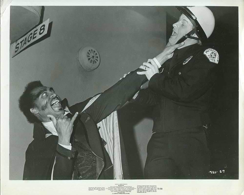 吸血鬼ブラキュラの画像