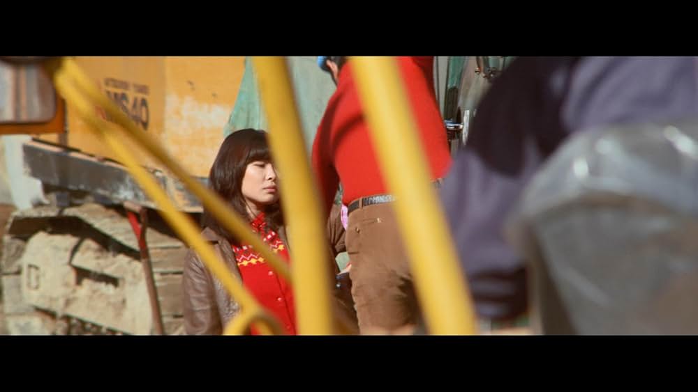 赫い髪の女の画像