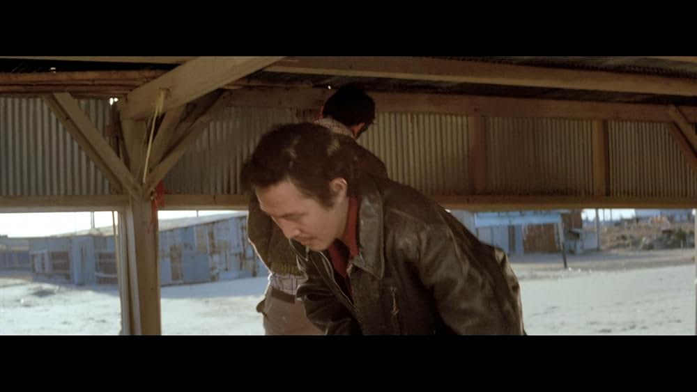 赫い髪の女の画像