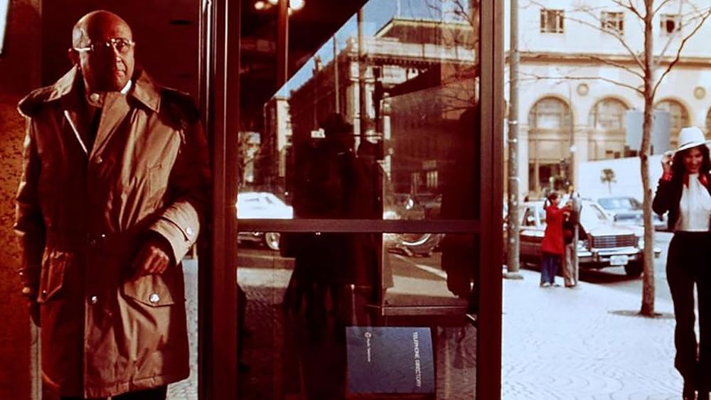 テレフォンの画像