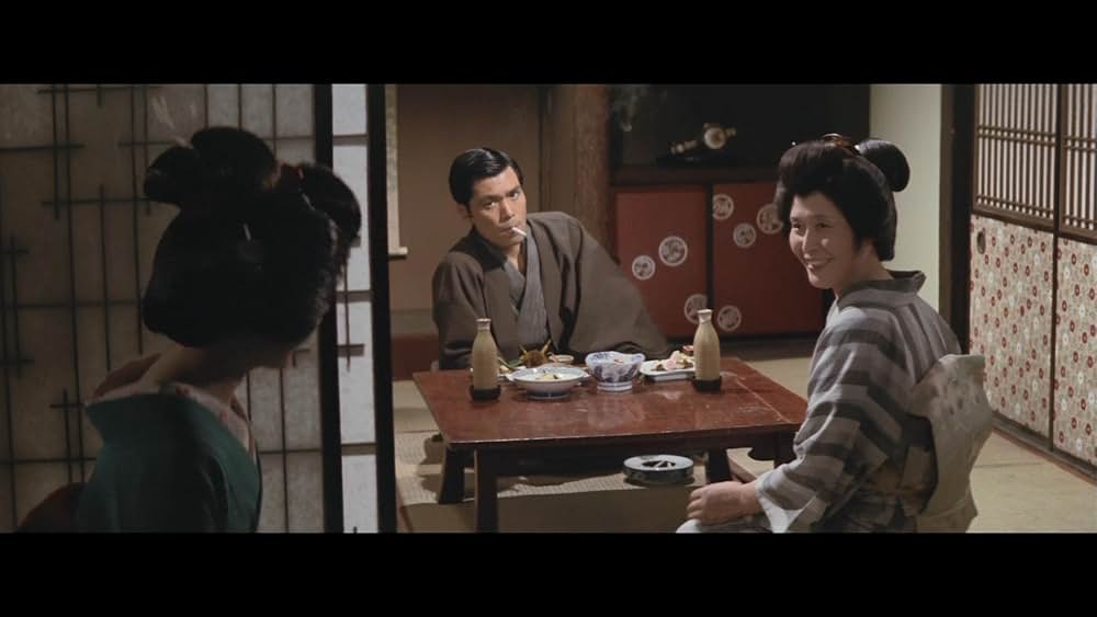 「四畳半襖の裏張り」の画像