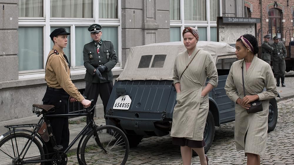 16歳、戦火の恋の画像