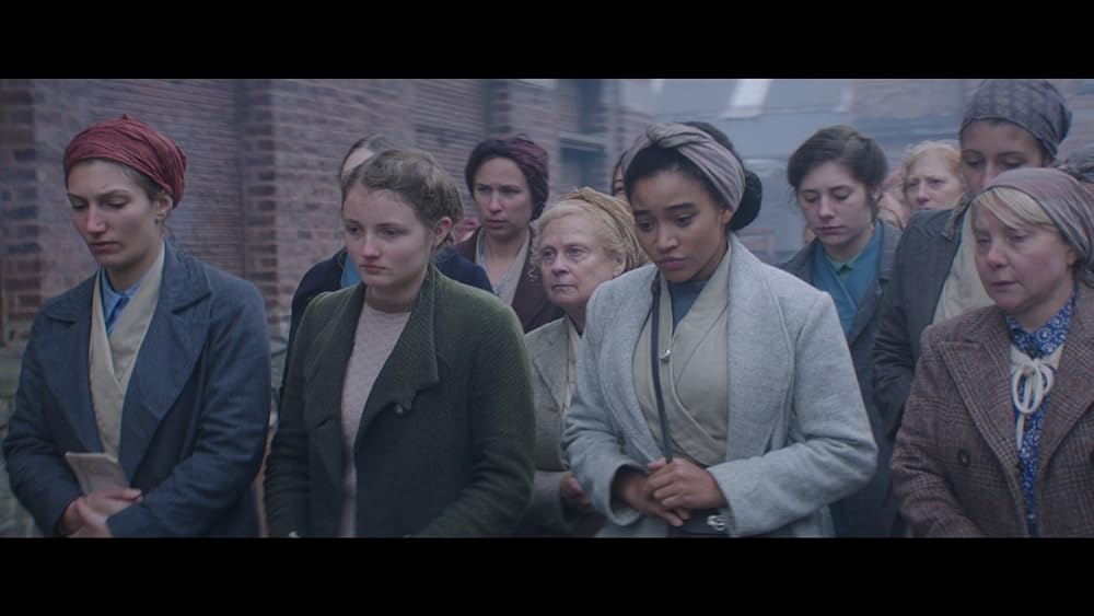 16歳、戦火の恋の画像