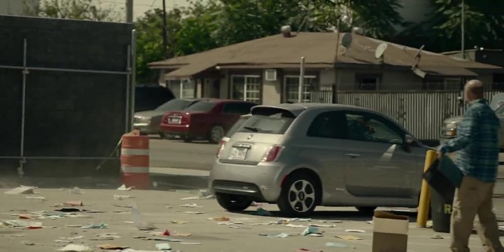 ビトウィーン・トゥ・ファーンズ: ザ・ムービーの画像