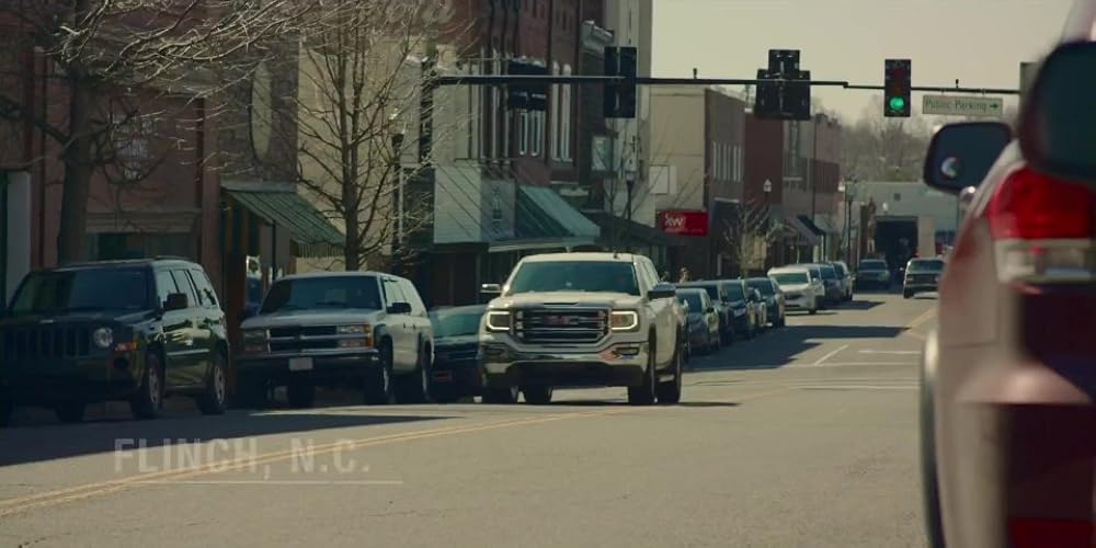 ビトウィーン・トゥ・ファーンズ: ザ・ムービーの画像