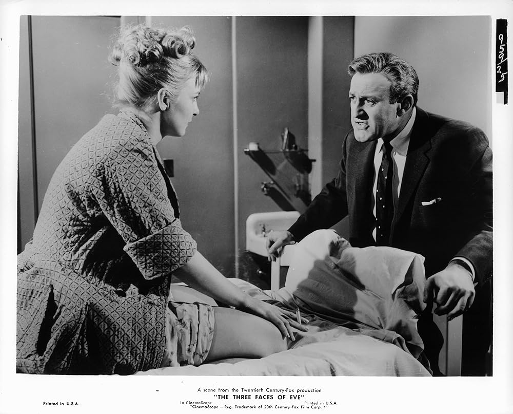 イブの三つの顔の画像