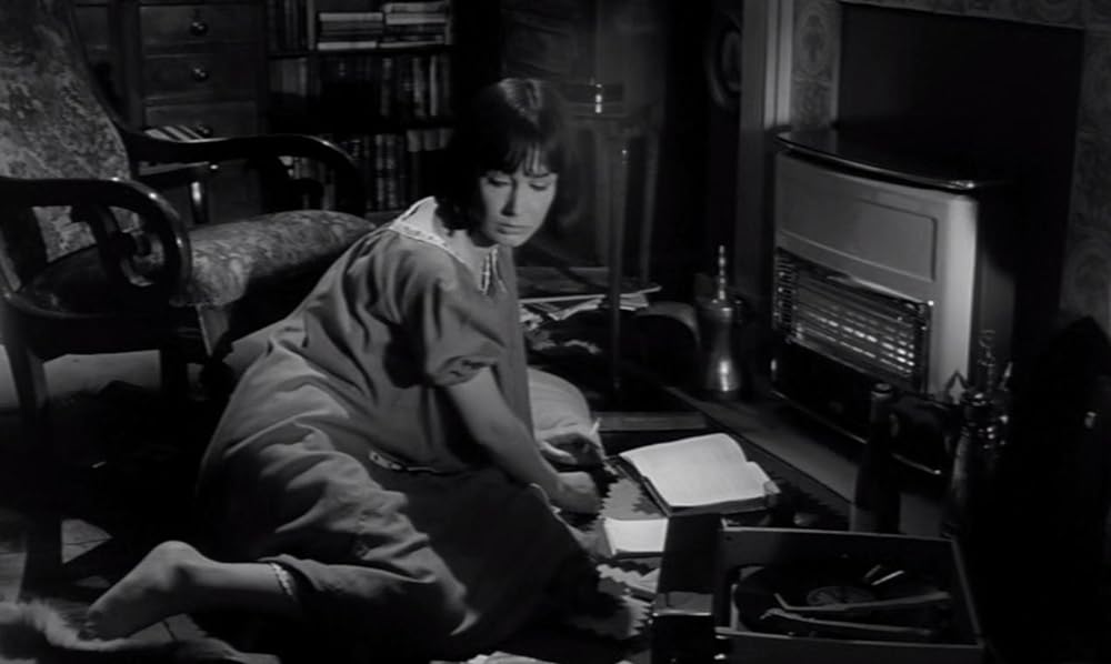 姿なき訪問者の画像