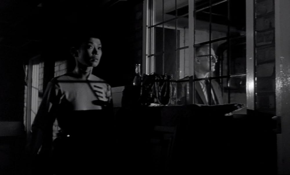 姿なき訪問者の画像