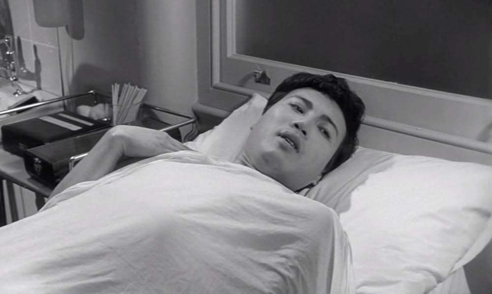 姿なき訪問者の画像