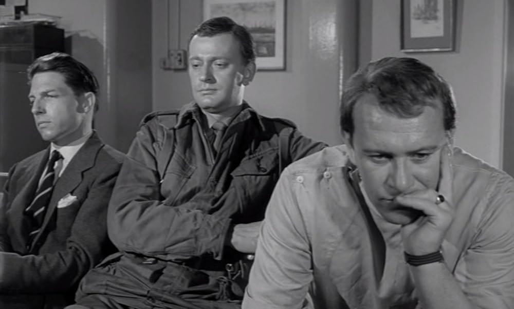 姿なき訪問者の画像