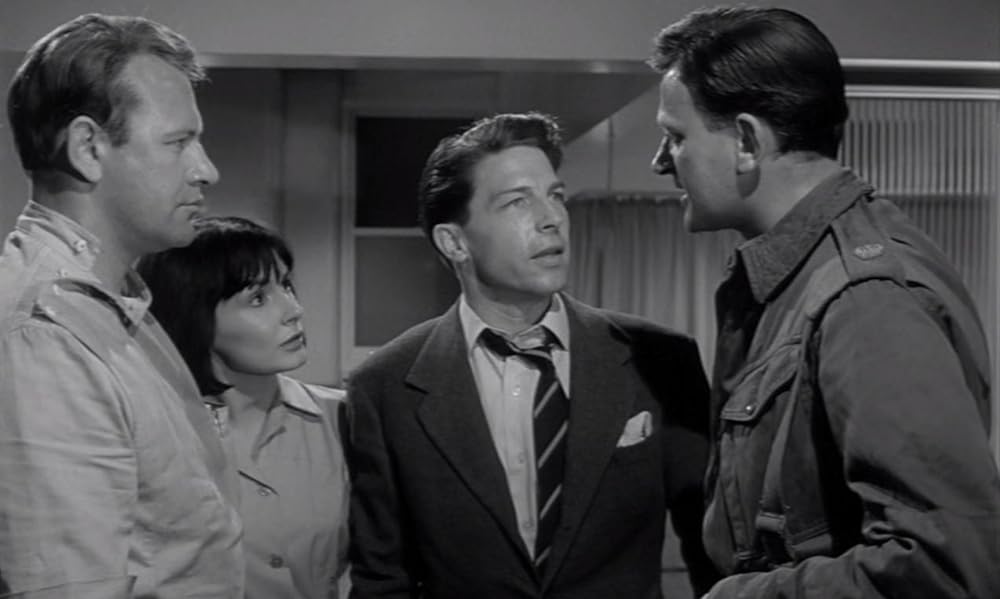 姿なき訪問者の画像