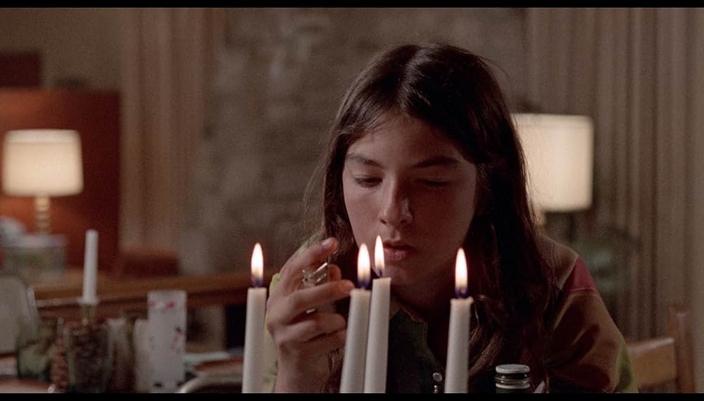 無邪気な悪魔におもちゃが8つの画像