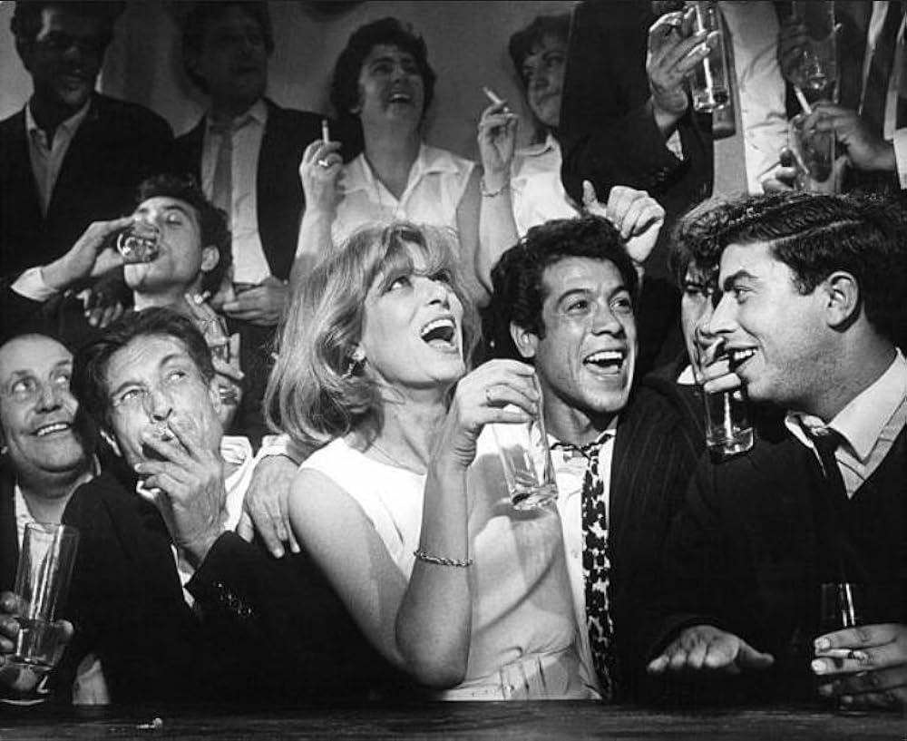 夏の夜の10時30分の画像