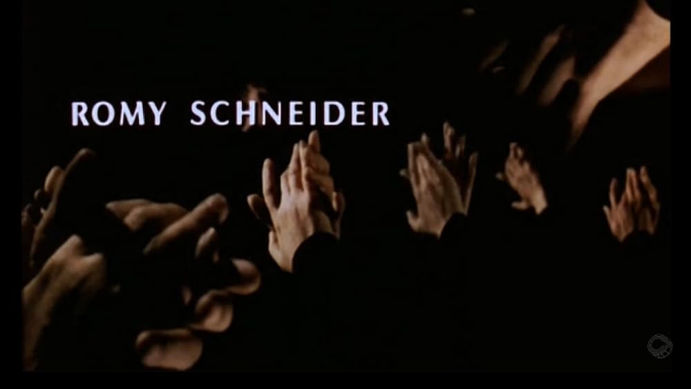 夏の夜の10時30分の画像