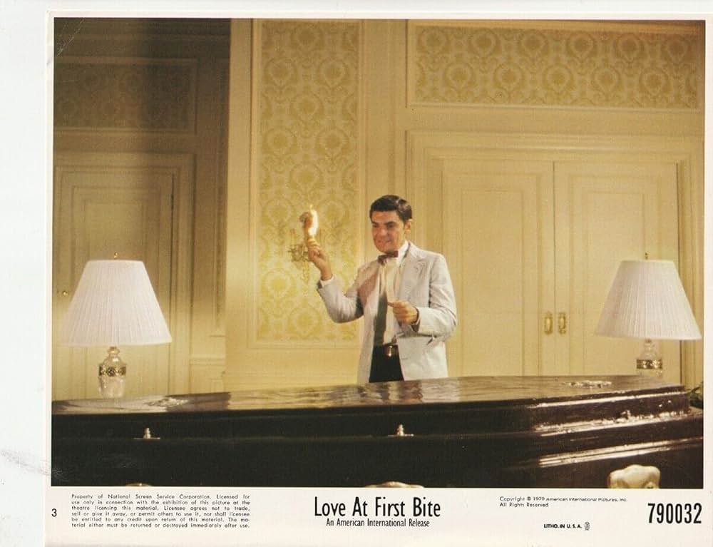 ドラキュラ都へ行くの画像