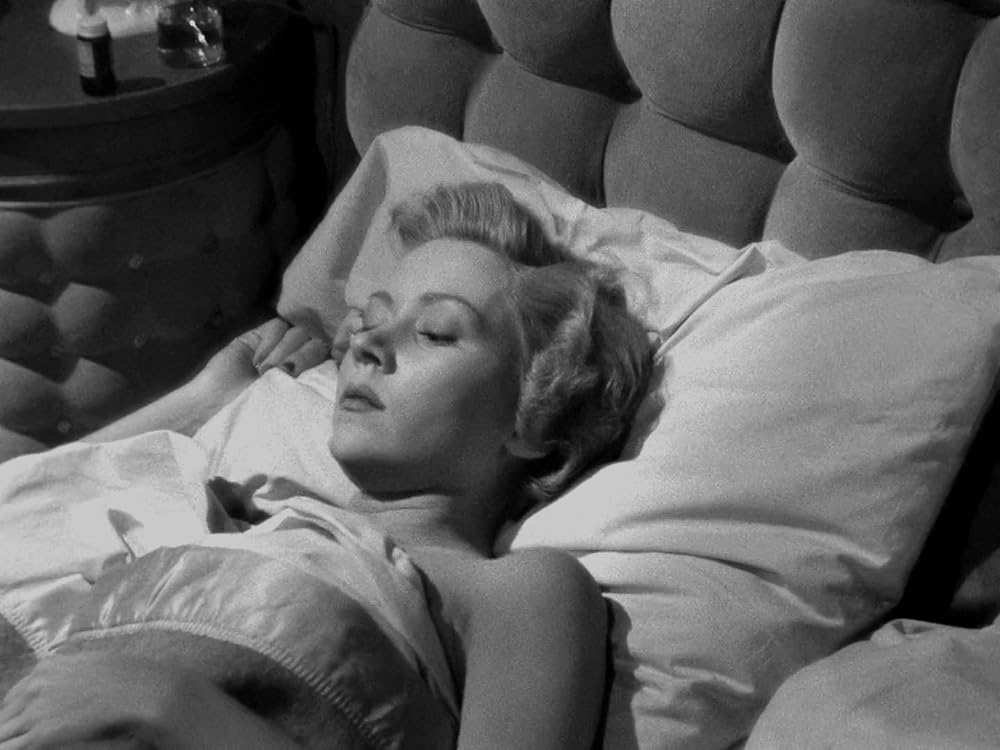 孤独な場所での画像