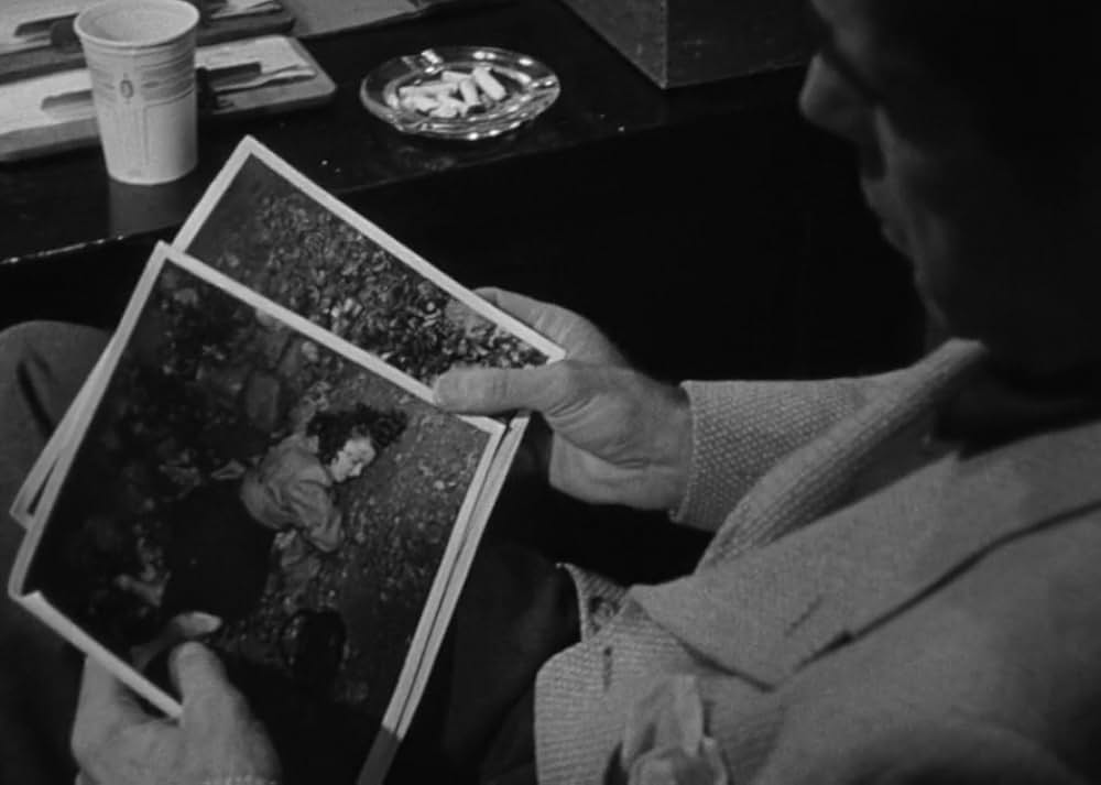 孤独な場所での画像